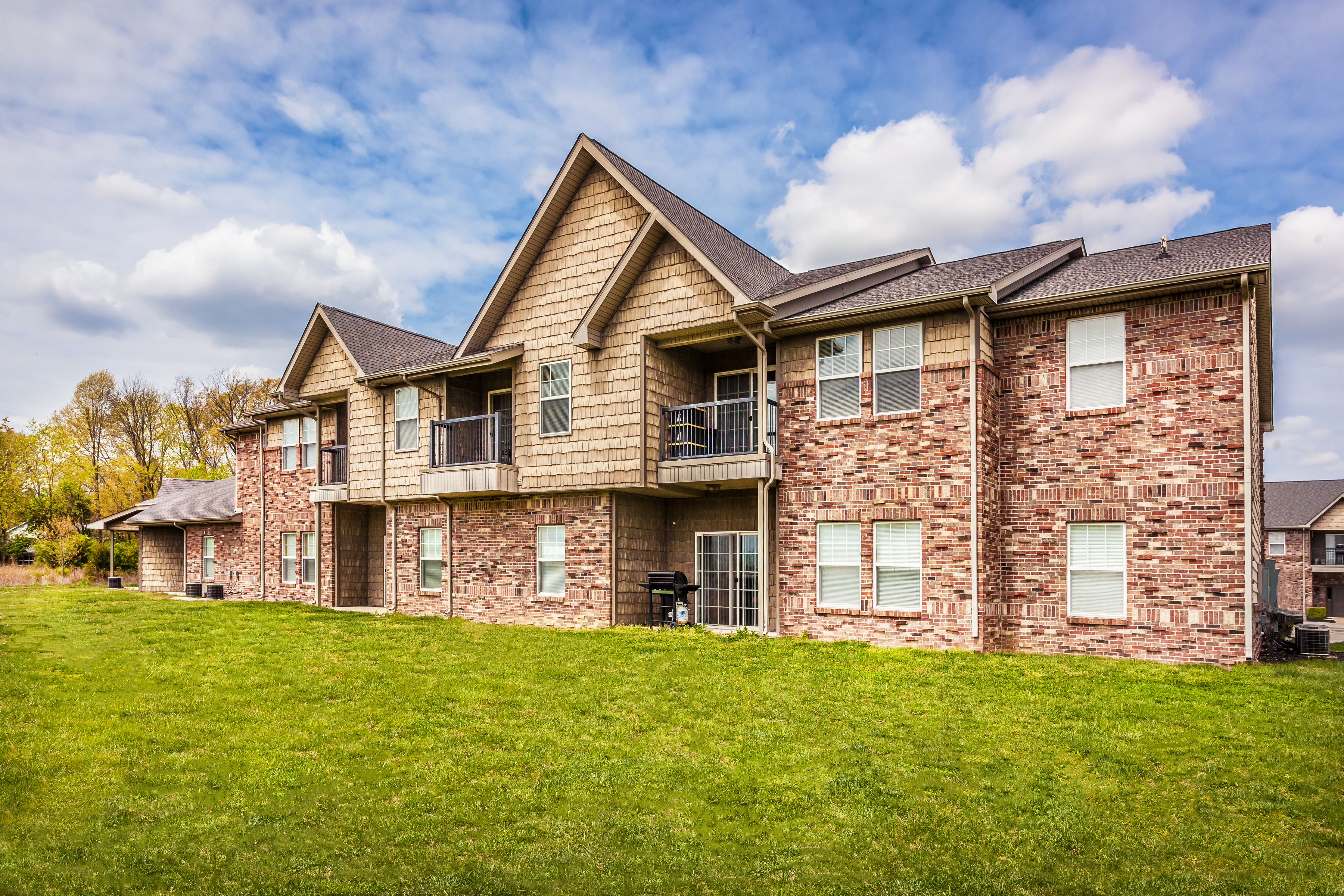 Cobblestone Crossings The Multifamily Advisory Group at Cushman